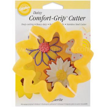 Wilton Comfort Grip Daisy Cookie Cutter - 10cm - Wilton